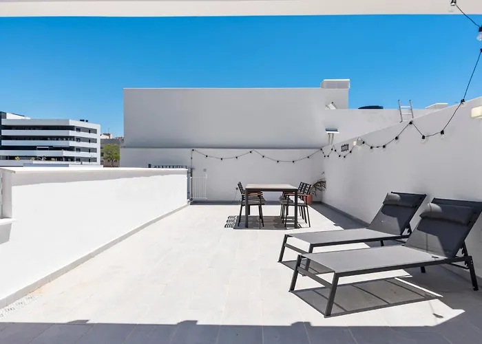 Casa Maddie - Panoramic View Penthouse アパート