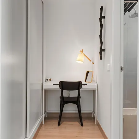 아파트 Casa Maddie - Panoramic View Penthouse 에스테포나